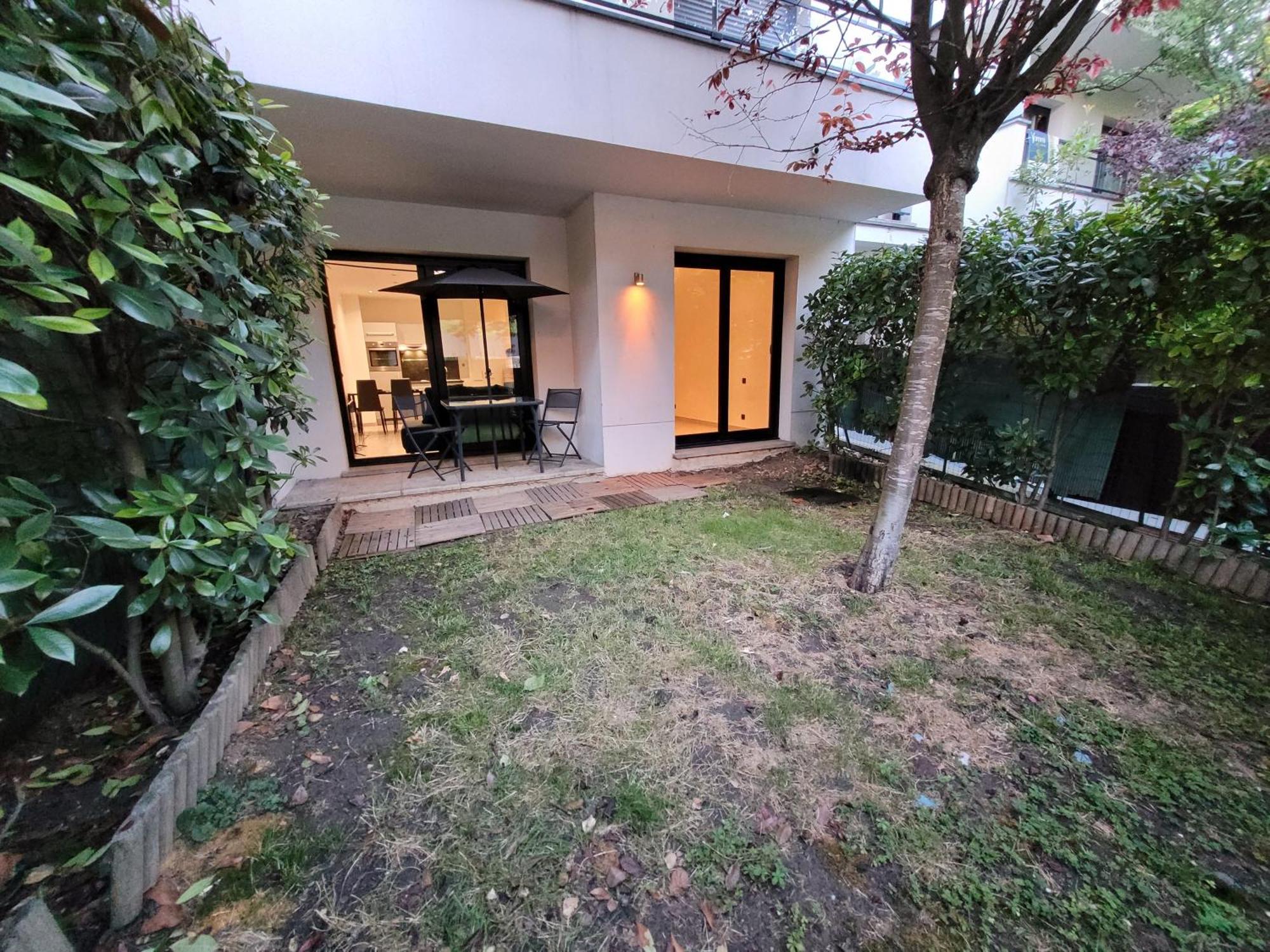 Appartement Standing 2 Pieces Avec Jardin Entre Paris & Dysney Bry-sur-Marne Exterior foto